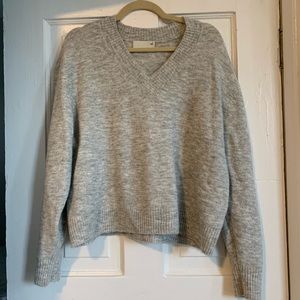 Aritzia Slouchy Sweater